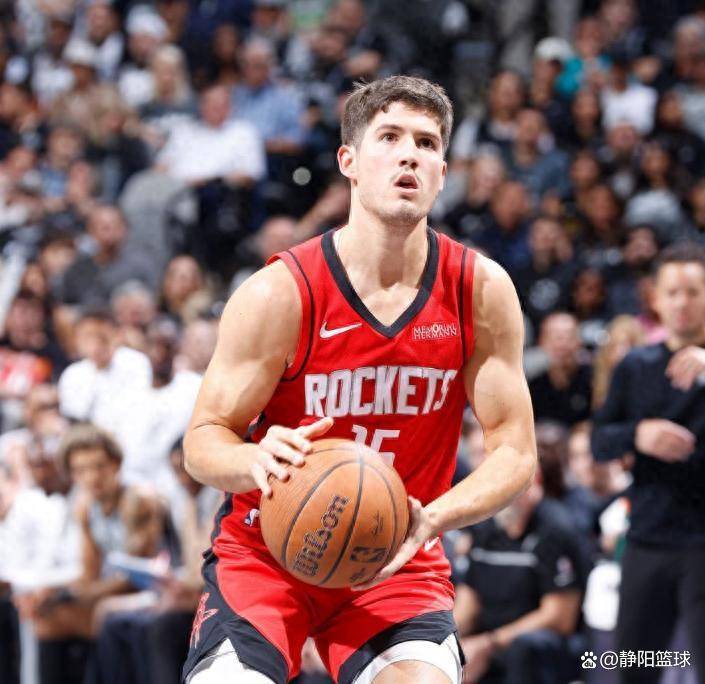 密尔沃基雄鹿内部会议纪要流出——今晨迎来里程碑，CBA季后赛使命明确，心理建设被强调的简单介绍